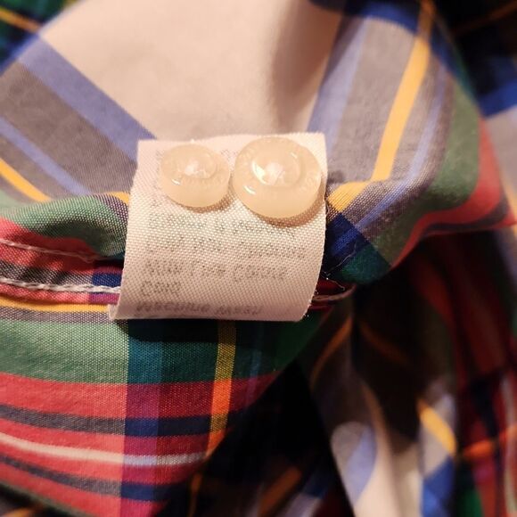 Crown & Ivy Button Down Classic Fit Casual Shirt Medium, Red Green Holiday Plaid - Picture 8 of 9